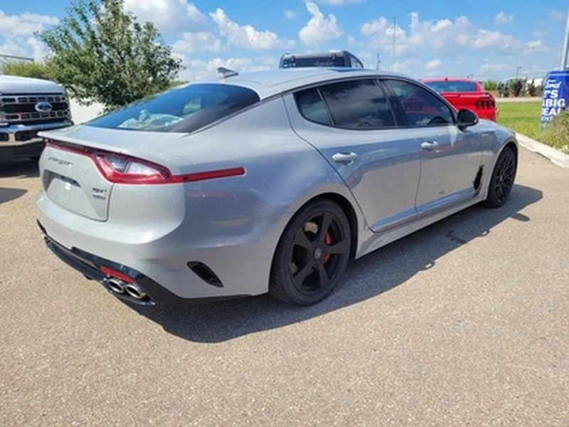 2019 Kia Stinger - Image 5 of 15