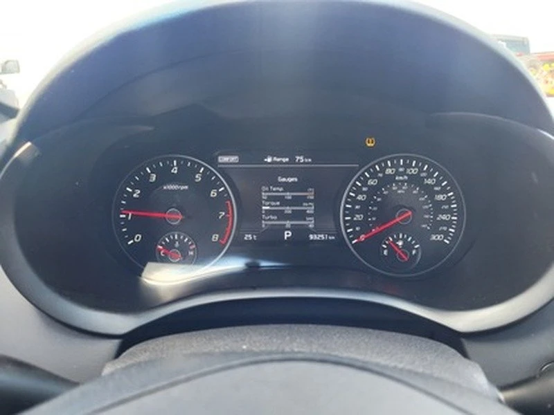 2019 Kia Stinger - Image 10 of 15