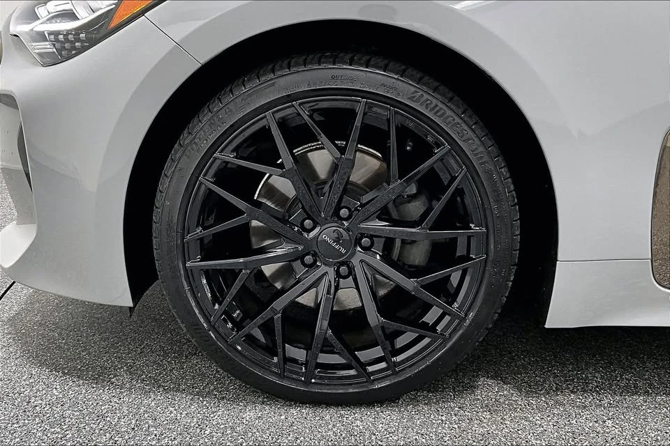 2019 Kia Stinger - Image 14 of 20