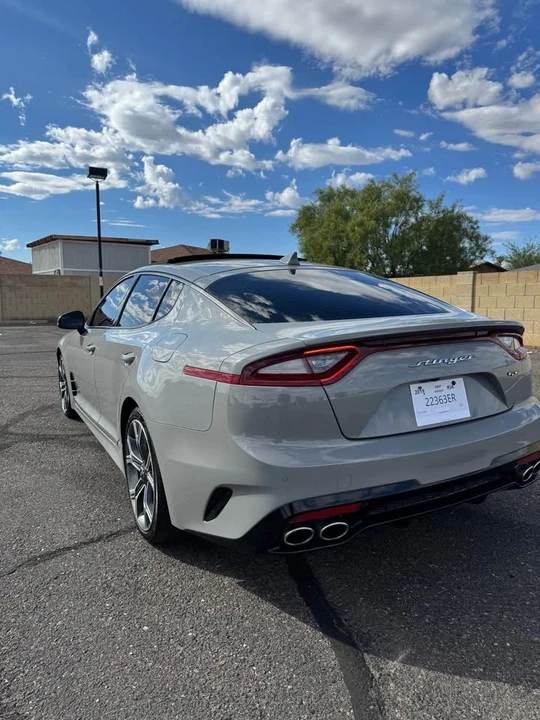 2019 Kia Stinger - Image 4 of 18