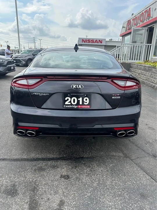 2019 Kia Stinger - Image 3 of 14