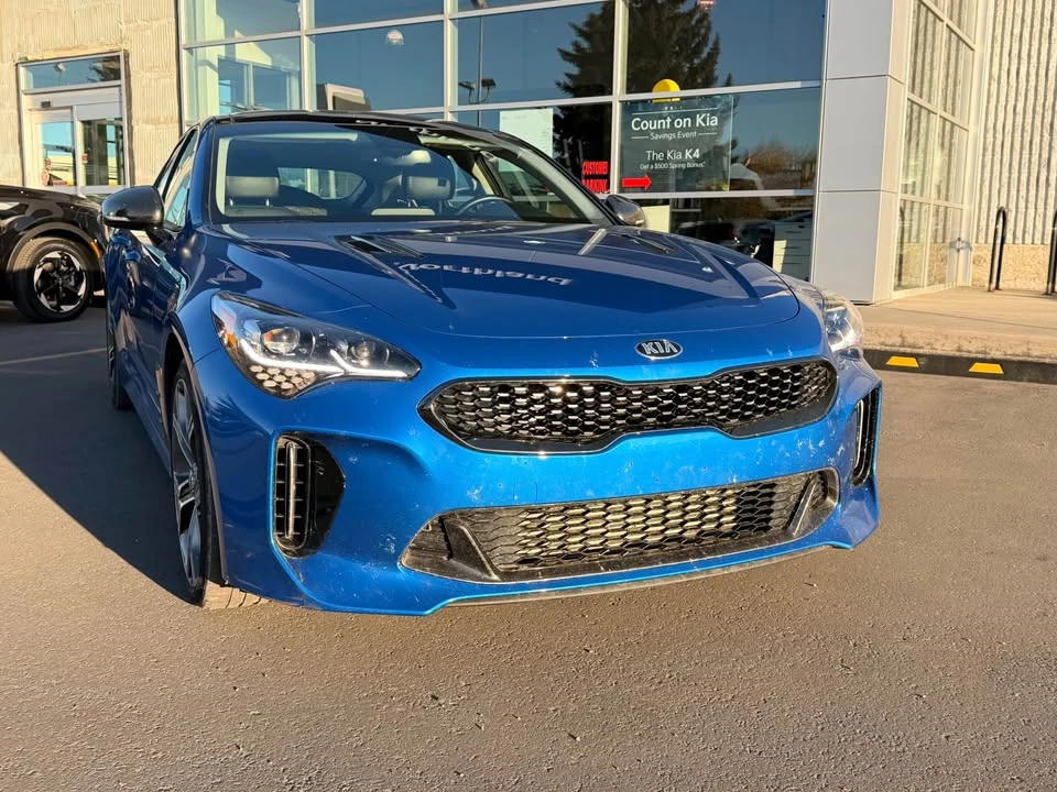 2019 Kia Stinger - Image 2 of 11
