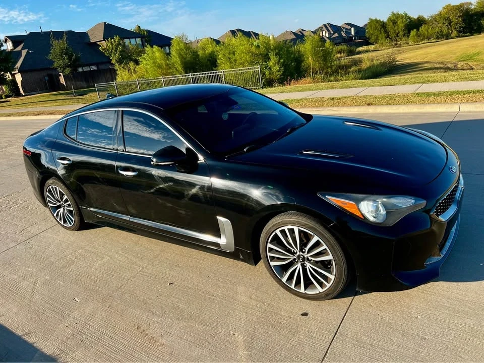 2019 Kia Stinger - Image 4 of 13