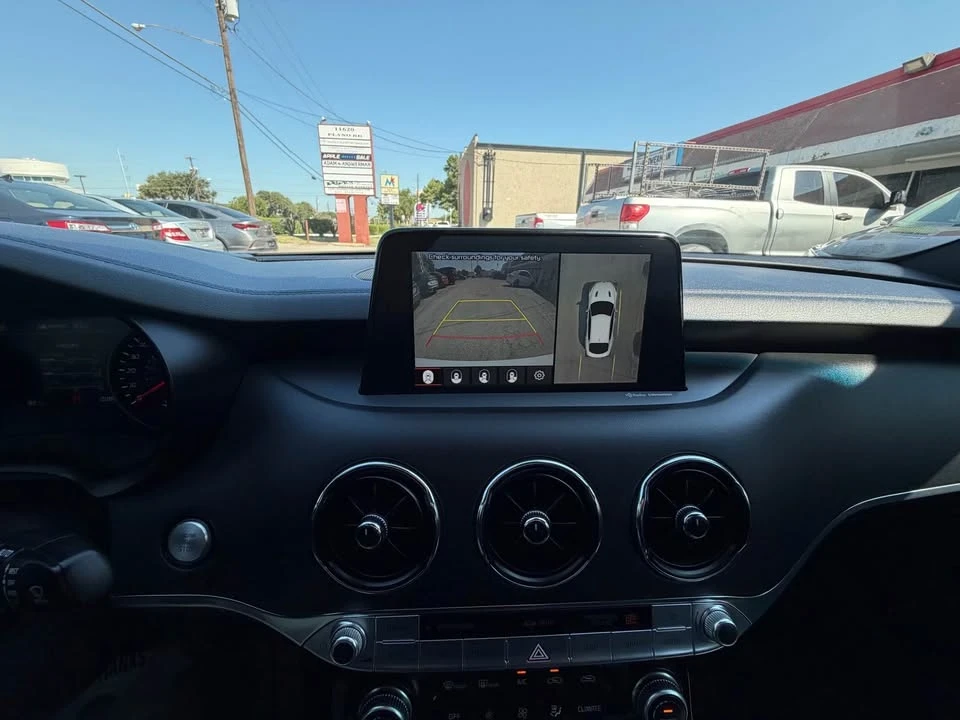 2019 Kia Stinger - Image 17 of 19