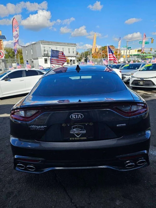 2019 Kia Stinger - Image 17 of 20