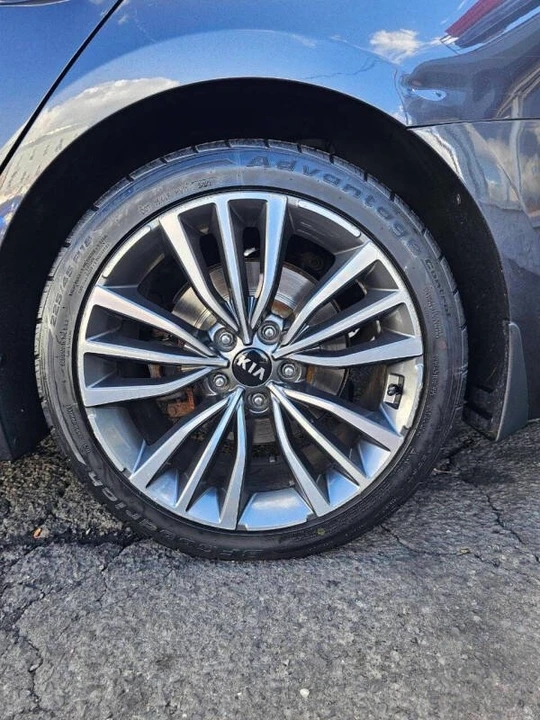 2019 Kia Stinger - Image 20 of 20