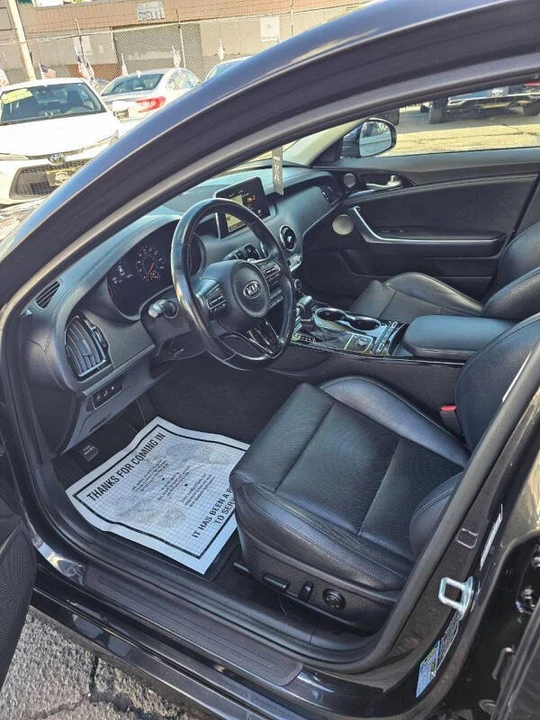 2019 Kia Stinger - Image 5 of 20