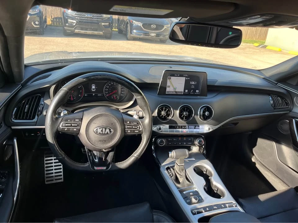 2019 Kia Stinger - Image 5 of 8