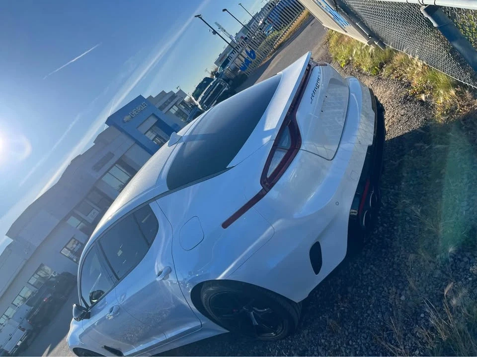 2019 Kia Stinger - Image 5 of 5