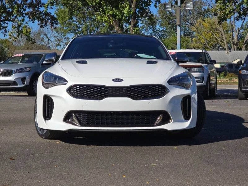 2019 Kia Stinger - Image 6 of 19
