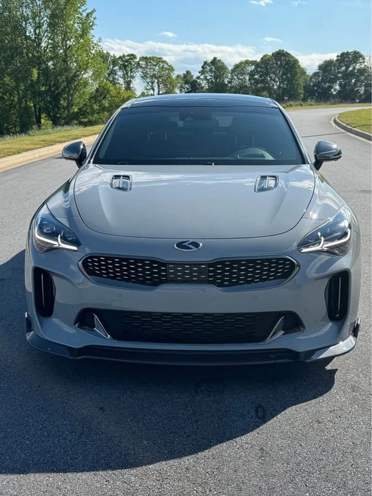 2019 Kia Stinger - Image 4 of 10