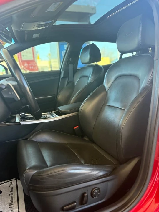 2019 Kia Stinger - Image 8 of 17