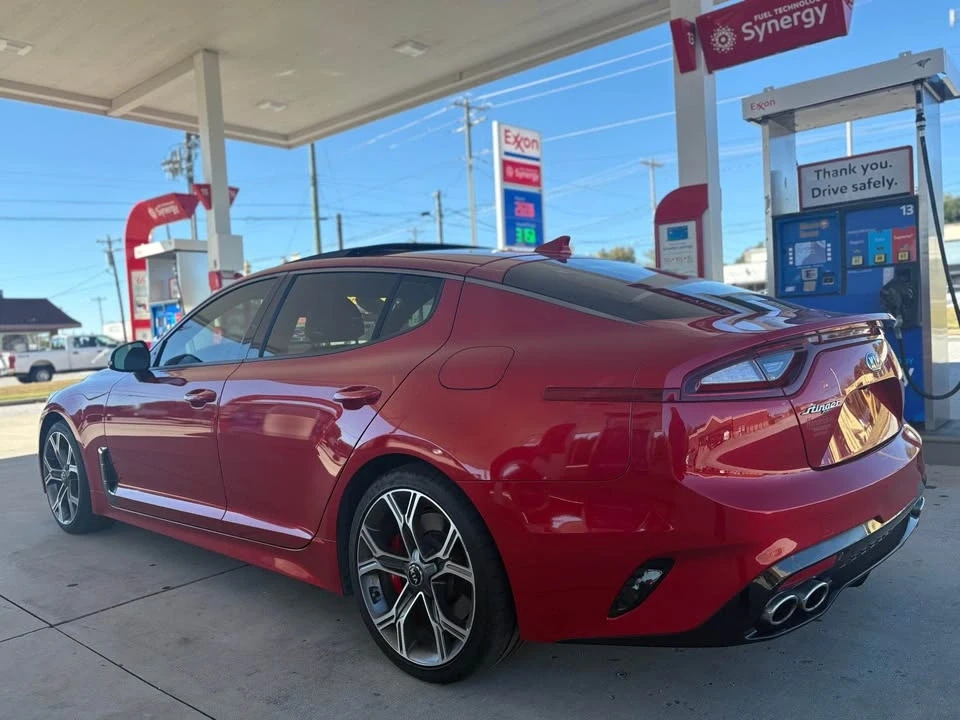 2019 Kia Stinger - Image 4 of 17