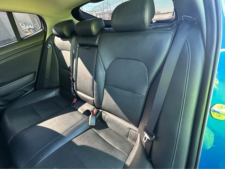 2019 Kia Stinger - Image 9 of 10