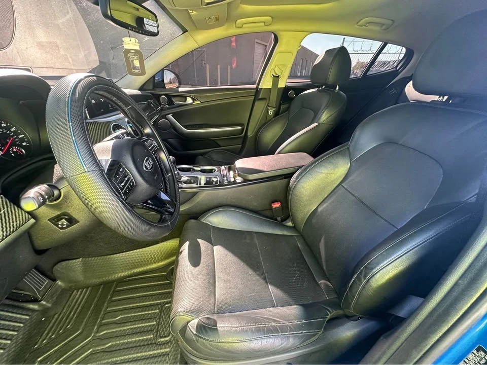 2019 Kia Stinger - Image 8 of 10