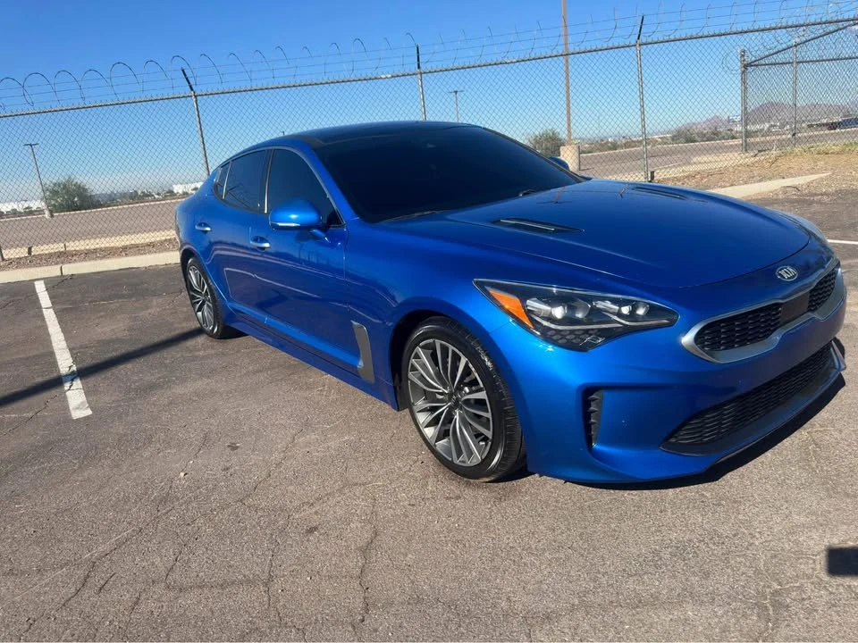 2019 Kia Stinger - Image 3 of 10