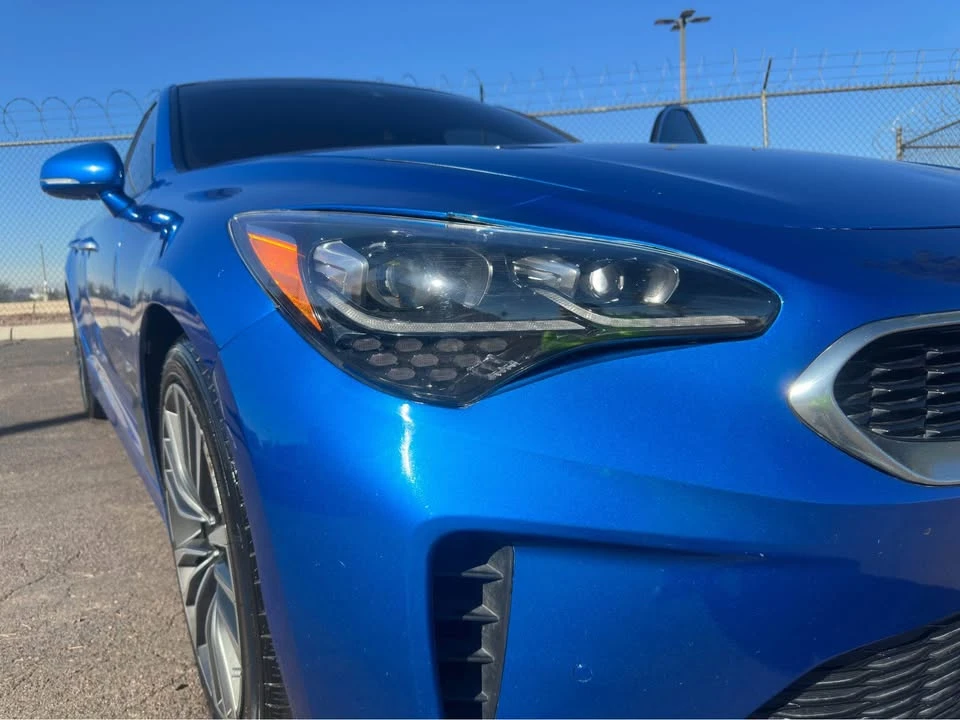 2019 Kia Stinger - Image 4 of 10