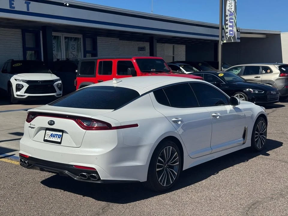 2019 Kia Stinger - Image 6 of 20