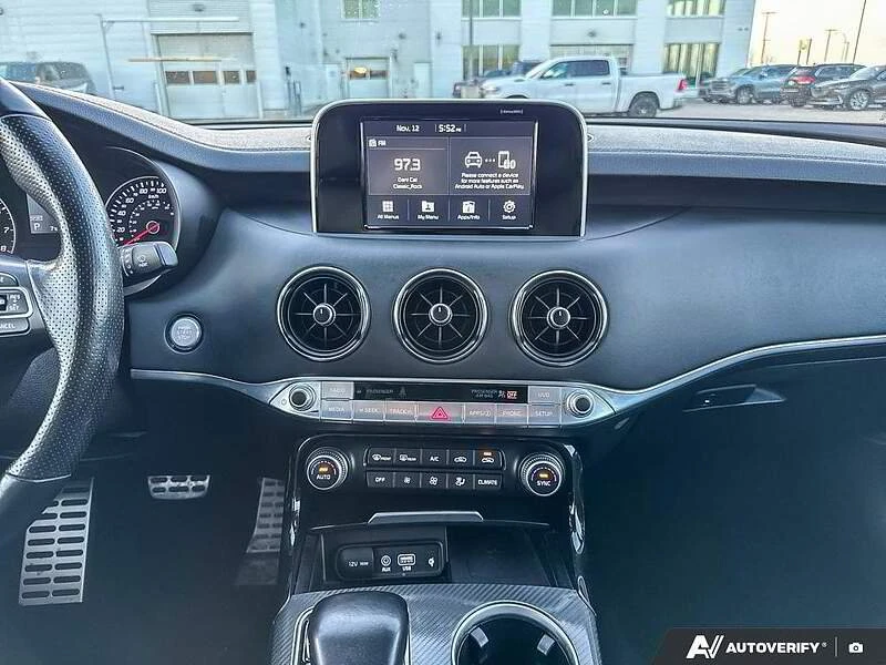 2019 Kia Stinger GT - Image 11 of 17