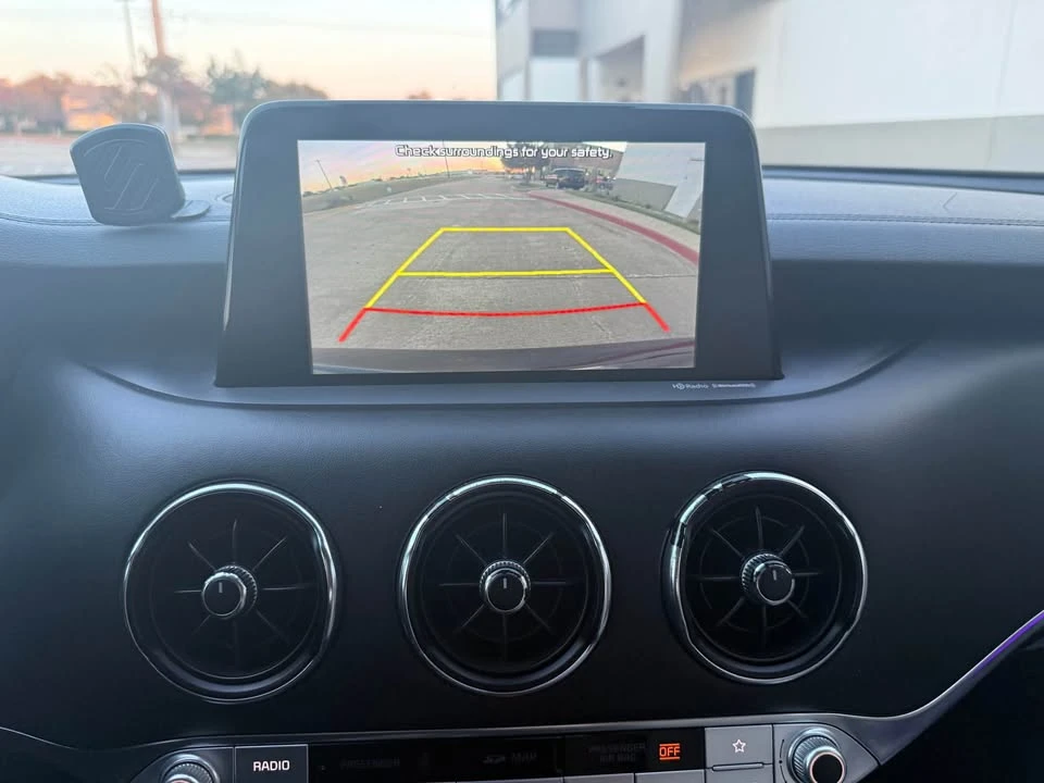 2019 Kia Stinger - Image 18 of 19