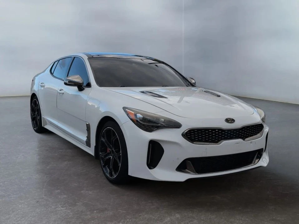 2019 Kia Stinger - Image 5 of 12