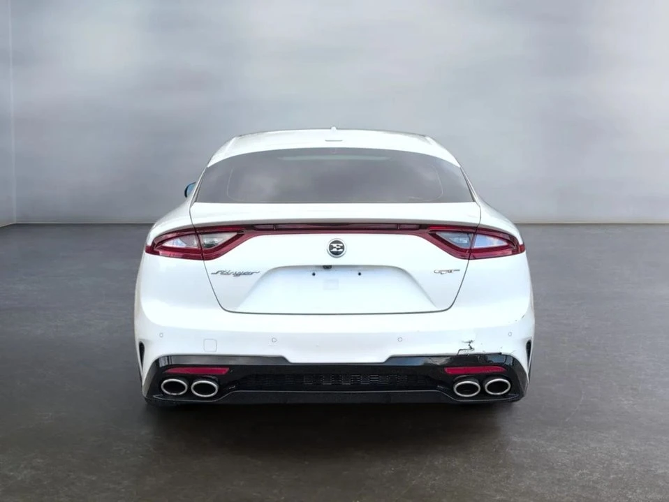 2019 Kia Stinger - Image 2 of 12