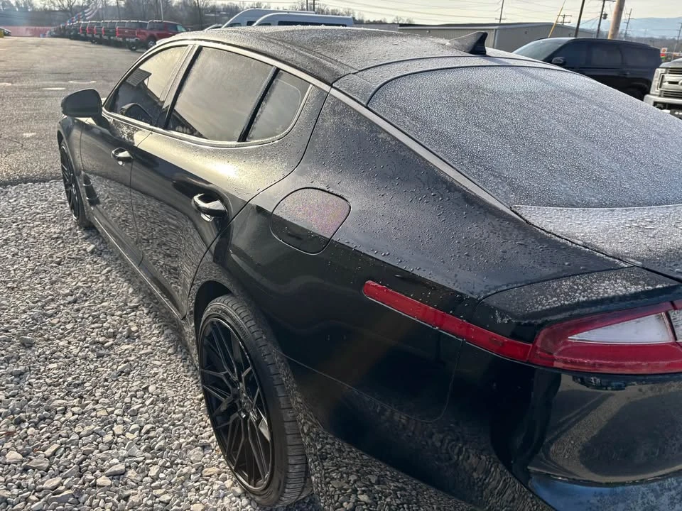 2019 Kia Stinger - Image 6 of 8