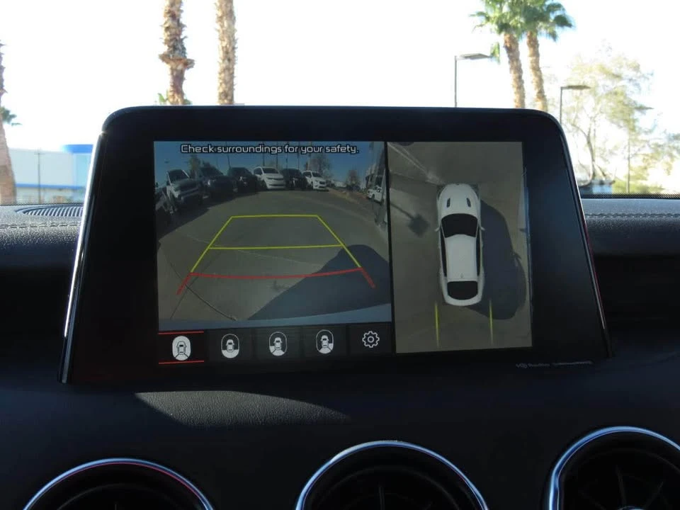 2019 Kia Stinger - Image 6 of 16
