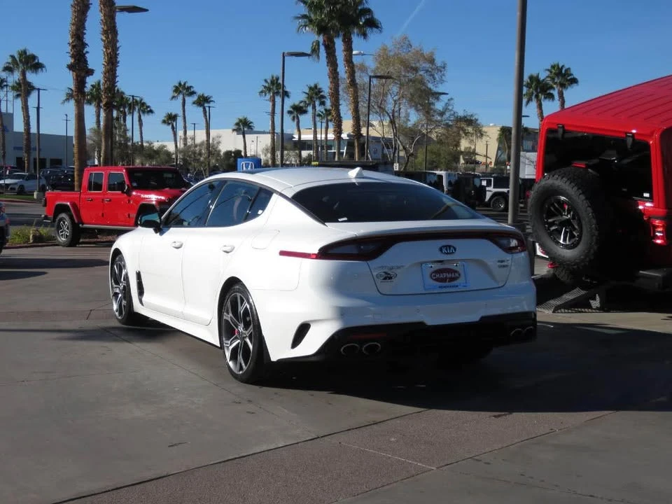 2019 Kia Stinger - Image 10 of 16