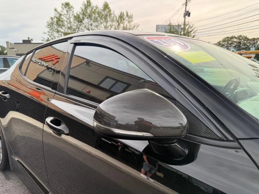 2019 Kia Stinger - Image 11 of 20