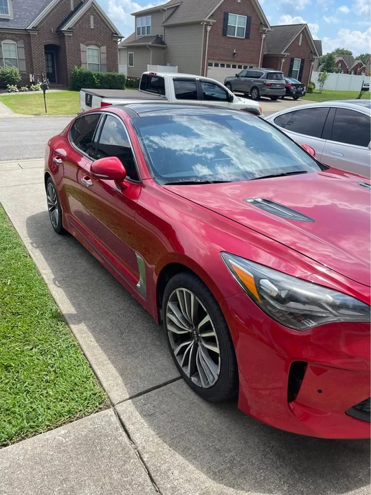 2019 Kia Stinger - Image 10 of 11