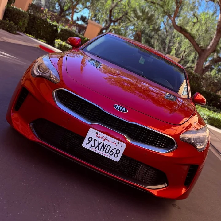 2019 Kia Stinger - Image 3 of 19