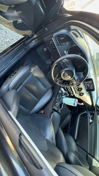 2019 Kia Stinger - Image 5 of 5