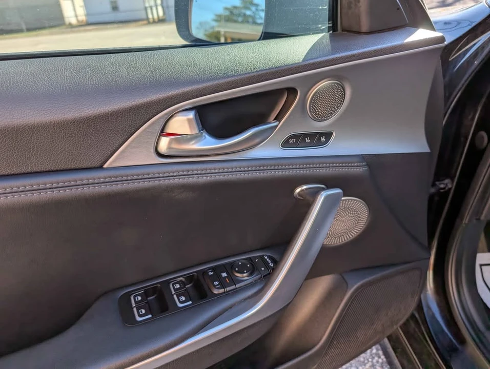 2019 Kia Stinger - Image 8 of 19