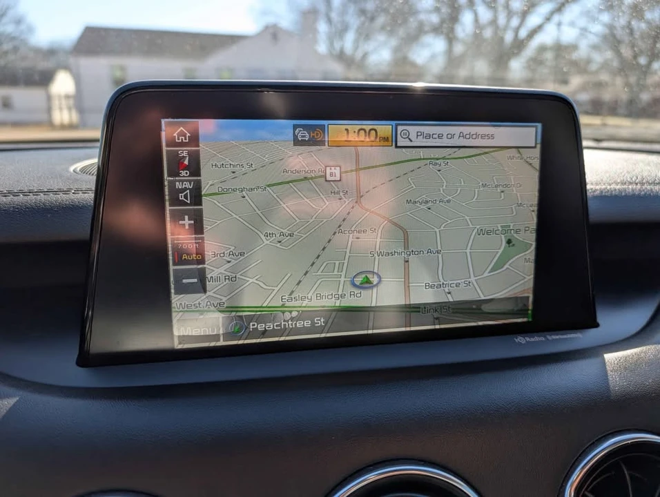2019 Kia Stinger - Image 15 of 19