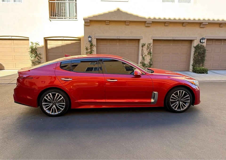 2019 Kia Stinger - Image 5 of 19