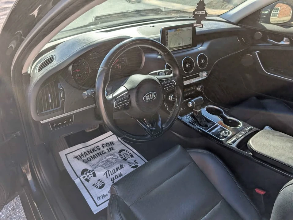 2019 Kia Stinger - Image 6 of 19