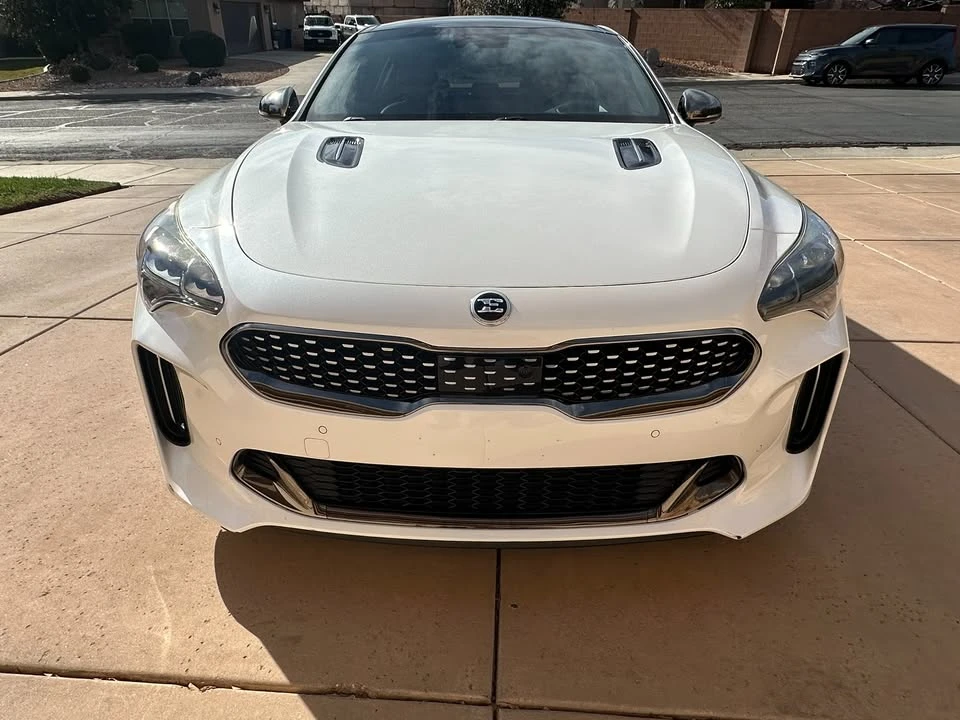 2019 Kia Stinger - Image 3 of 15