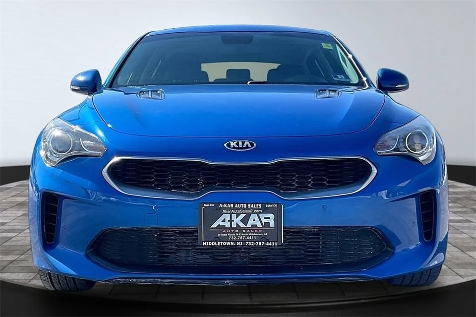 2019 Kia Stinger - Image 2 of 20