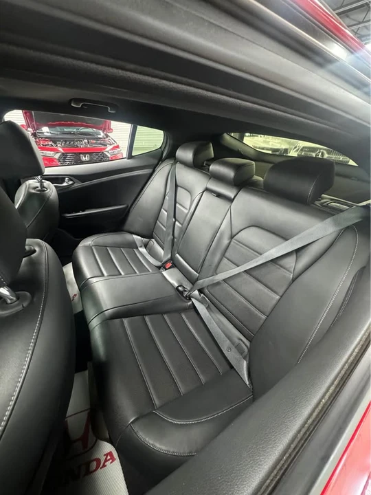 2019 Kia Stinger - Image 10 of 11
