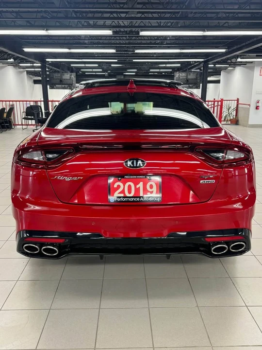 2019 Kia Stinger - Image 6 of 11