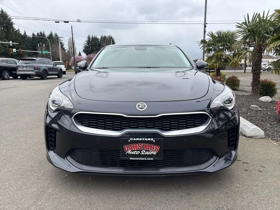 2019 Kia Stinger - Image 13 of 15