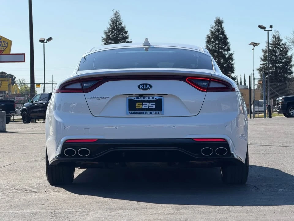 2019 Kia Stinger - Image 7 of 20
