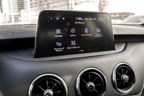 2019 Kia Stinger - Image 18 of 20