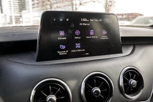2019 Kia Stinger - Image 18 of 20