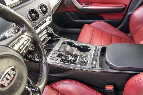 2019 Kia Stinger - Image 10 of 20
