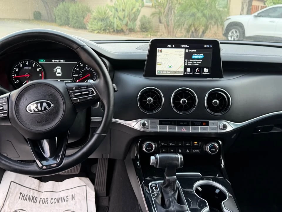 2019 Kia Stinger - Image 5 of 7