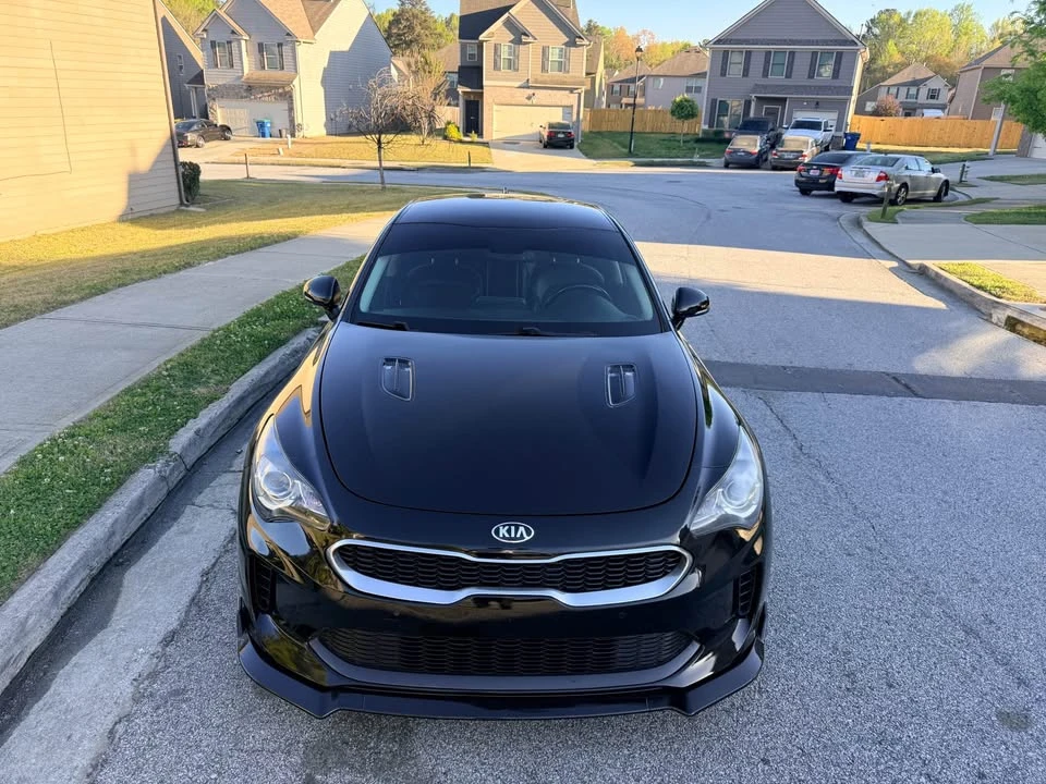 2019 Kia Stinger - Image 8 of 21