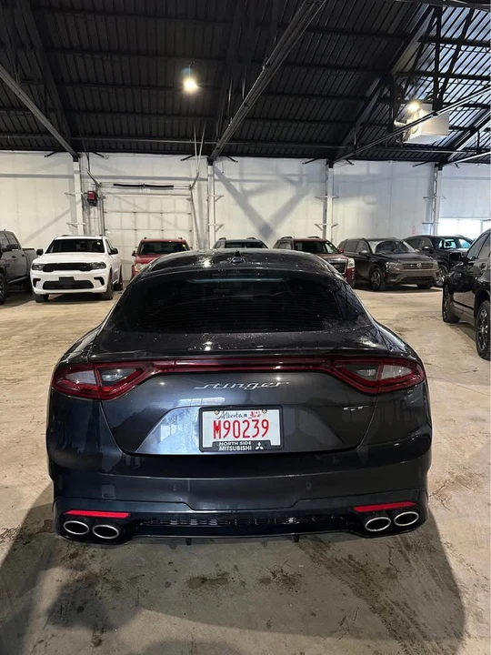 2019 Kia Stinger - Image 6 of 11