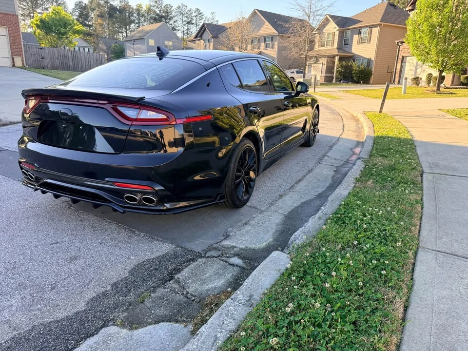 2019 Kia Stinger - Image 13 of 20